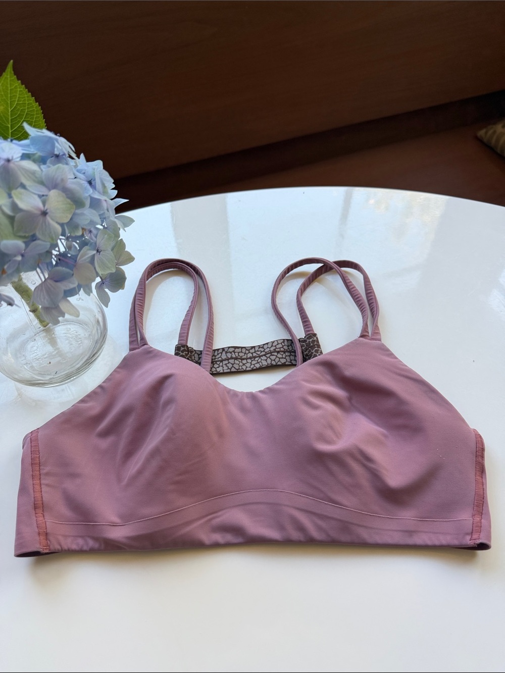 Lululemon Like a Cloud Light-Support Pink Sports Bra w Leopard strap XS